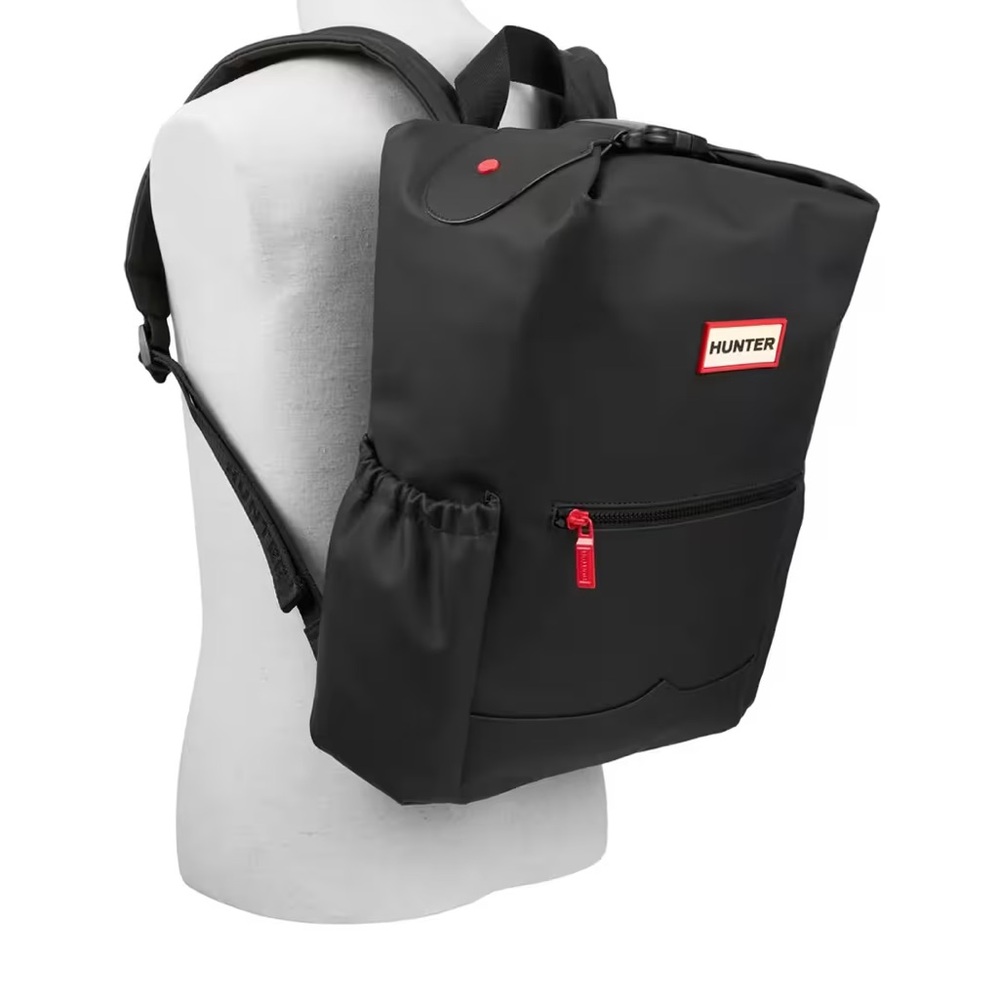 HUNTER Viral Top Clip Black Backpack! BRAND NEW
